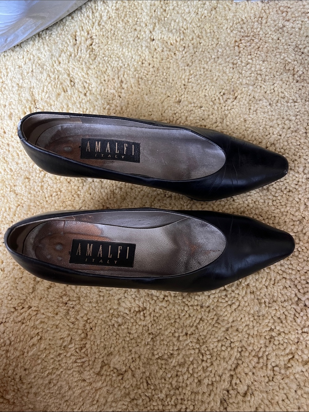 Amalfi Black Pumps